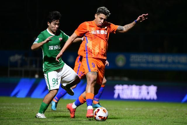 kaiyun-【中超】克雷桑大四喜费莱尼双响 泰山8比0深圳