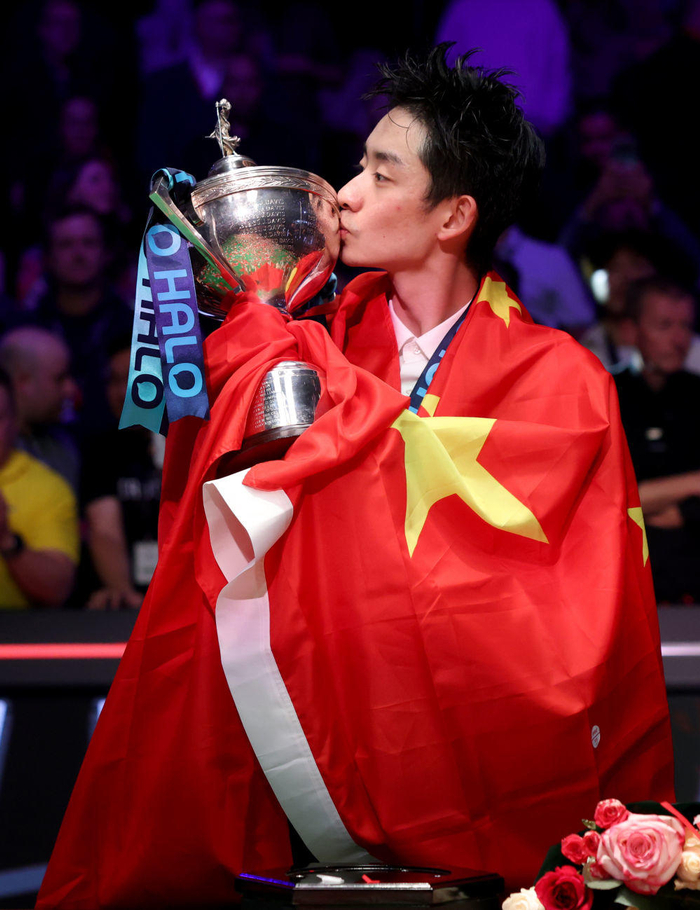 开云-西方不亮东方亮！吴宜泽克鲁斯堡封王，中国力量重塑斯诺克格局|世锦赛|丁俊晖|赵心童|台球|斯蒂芬·亨得利_新浪新闻